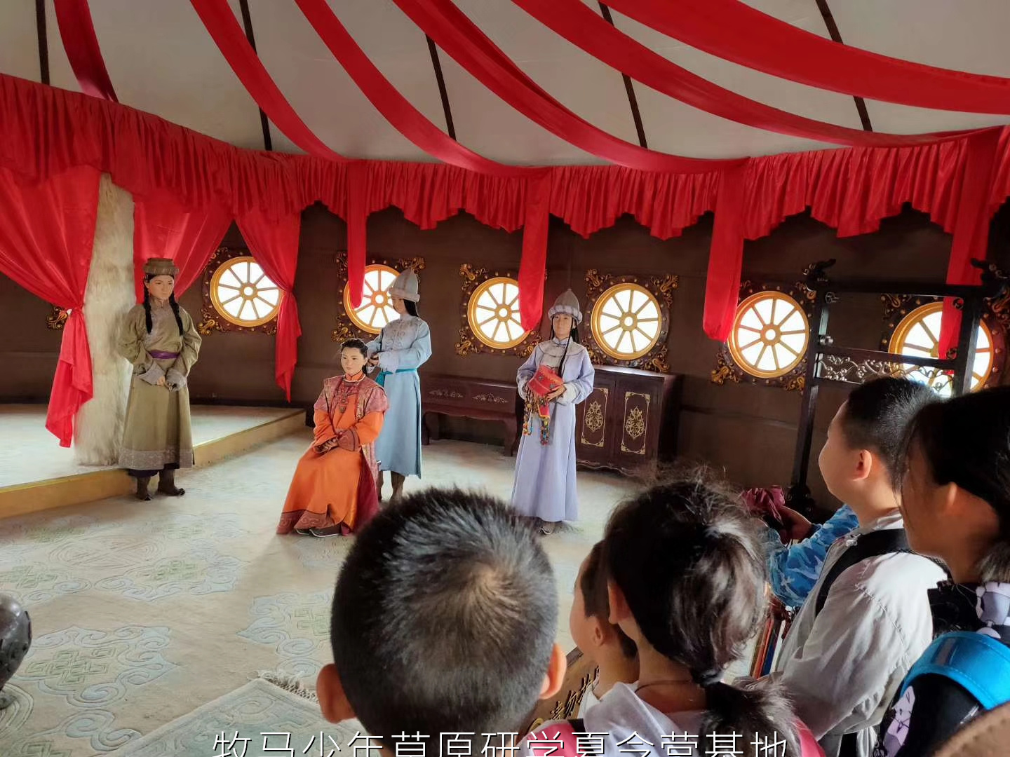 唐山蠢魚親子書屋草原夏令營