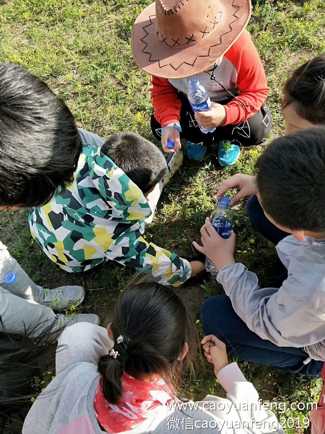 蠢魚親子書屋草原夏令營(yíng)