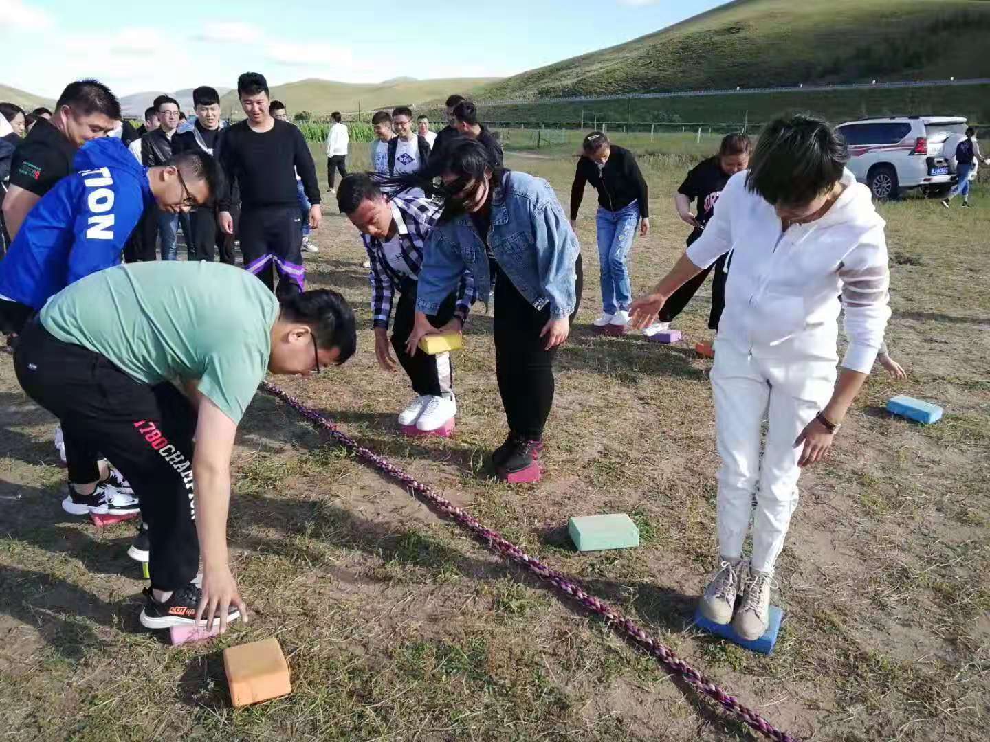 高總團隊壩上團建拓展2日游