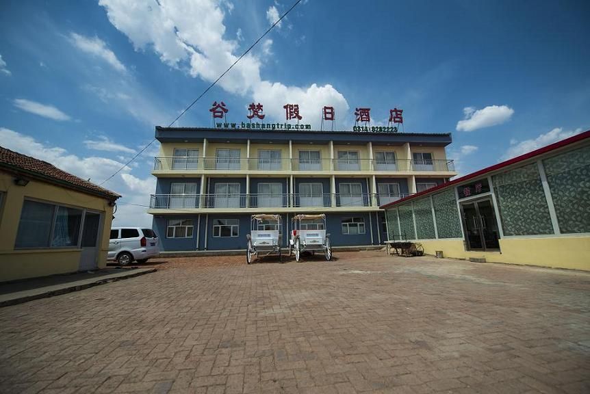 豐寧壩上草原5月風(fēng)光