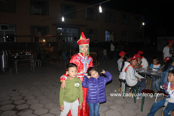幸福源泉好孩子 豐寧壩上草原夏令營(yíng)