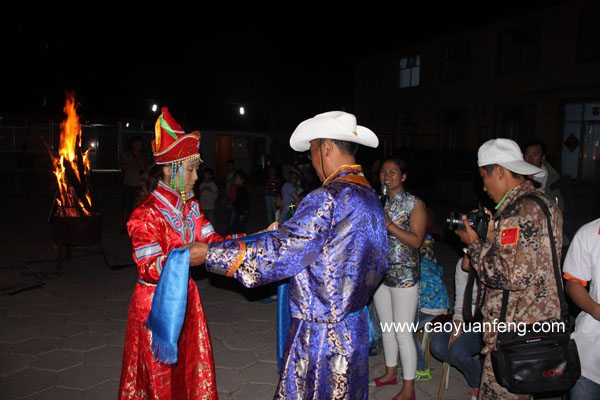 幸福源泉好孩子 豐寧壩上草原夏令營(yíng)