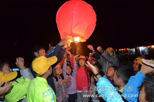 東營(yíng)城市信報(bào)小記者 2015壩上草原夏令營(yíng)